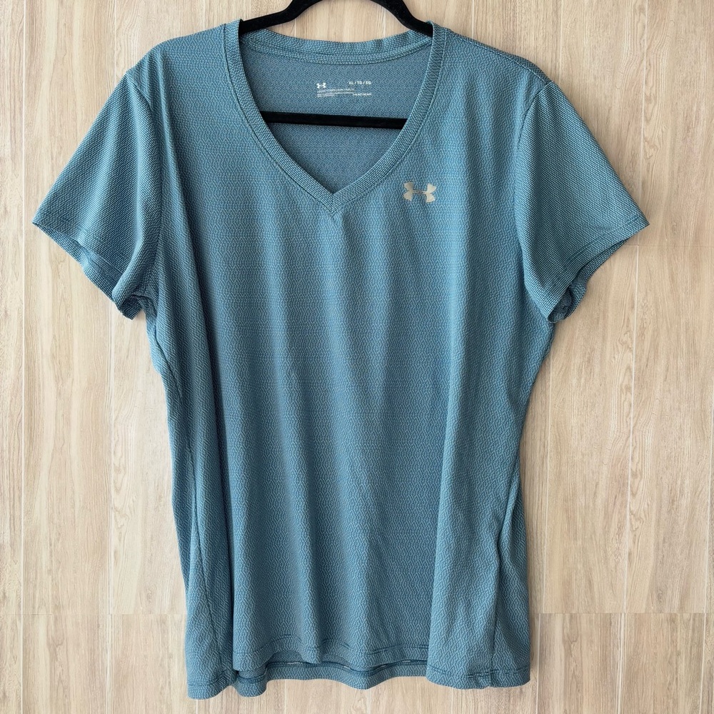 Under Armour Women's Blue V-Neck Top